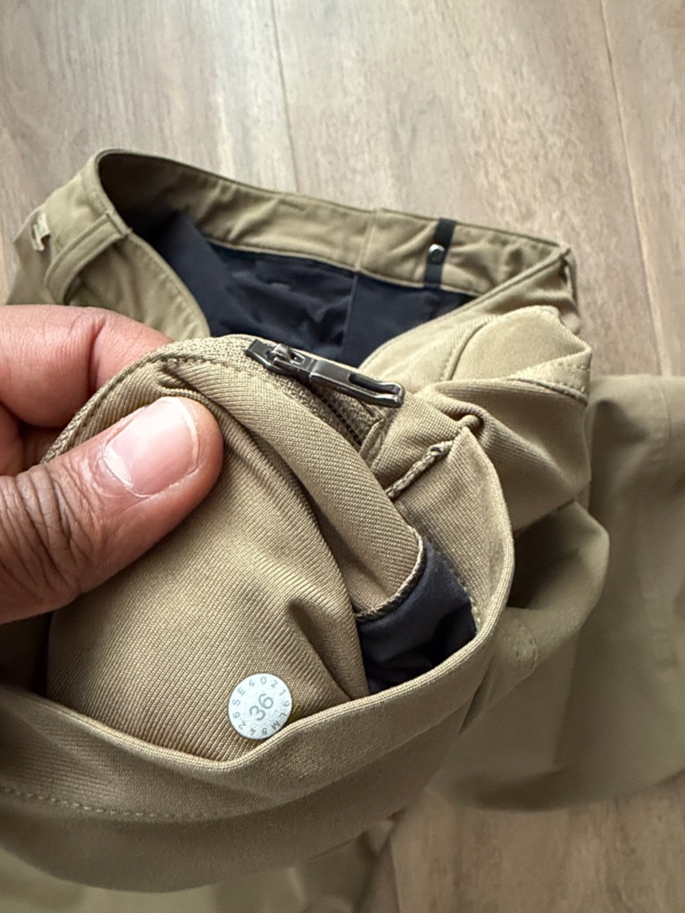 Lululemon ABC Pant Classic *34" - Picture 8 of 8